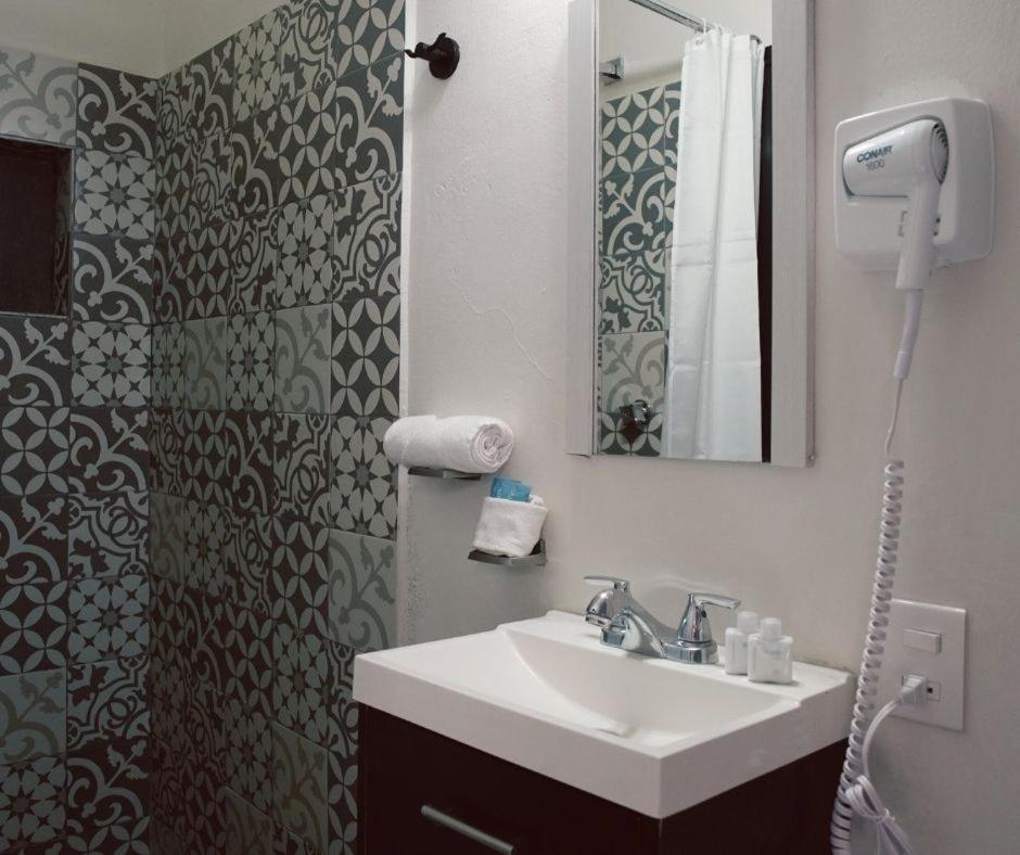 Bkl Hotel Oaxaca المظهر الخارجي الصورة